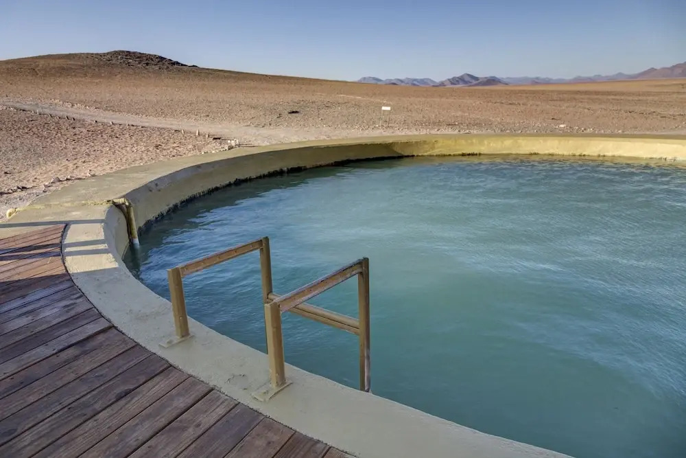 Kanaan N/a'an ku sê Desert Retreat