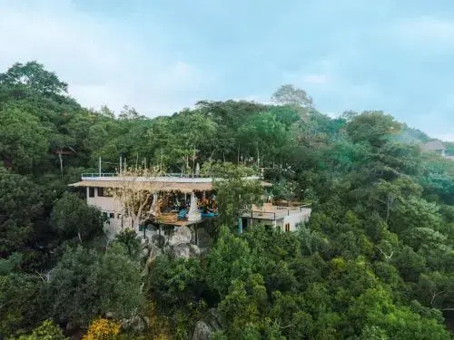 Baan Talay Koh Tao Resort & Yoga