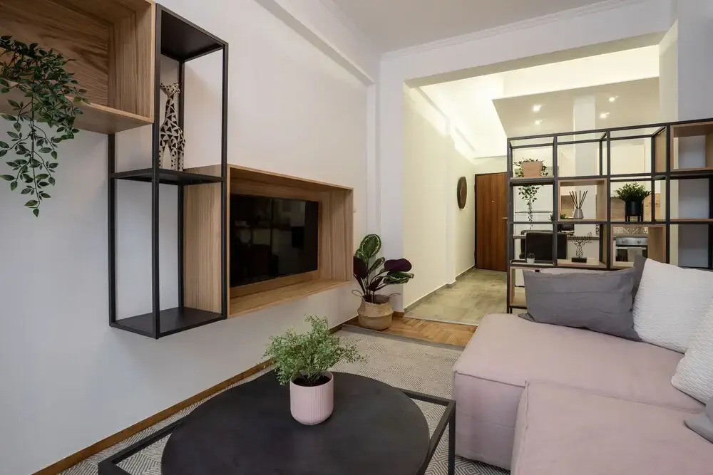 Black Pearl apt in Koukaki