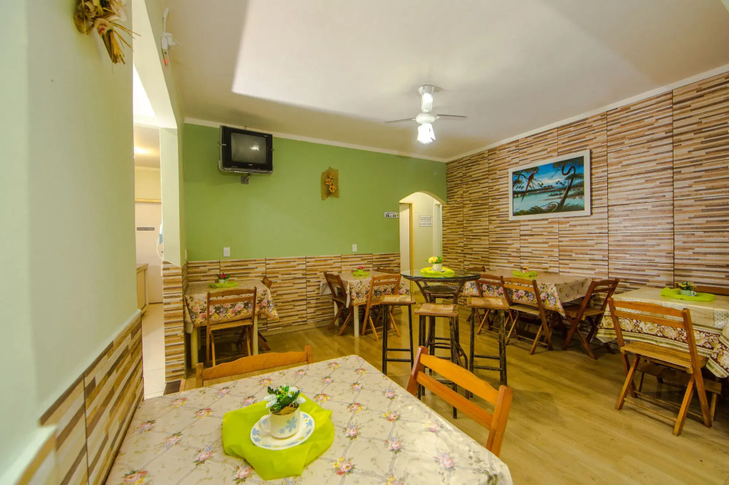 Hotel e Pousada Caroline
