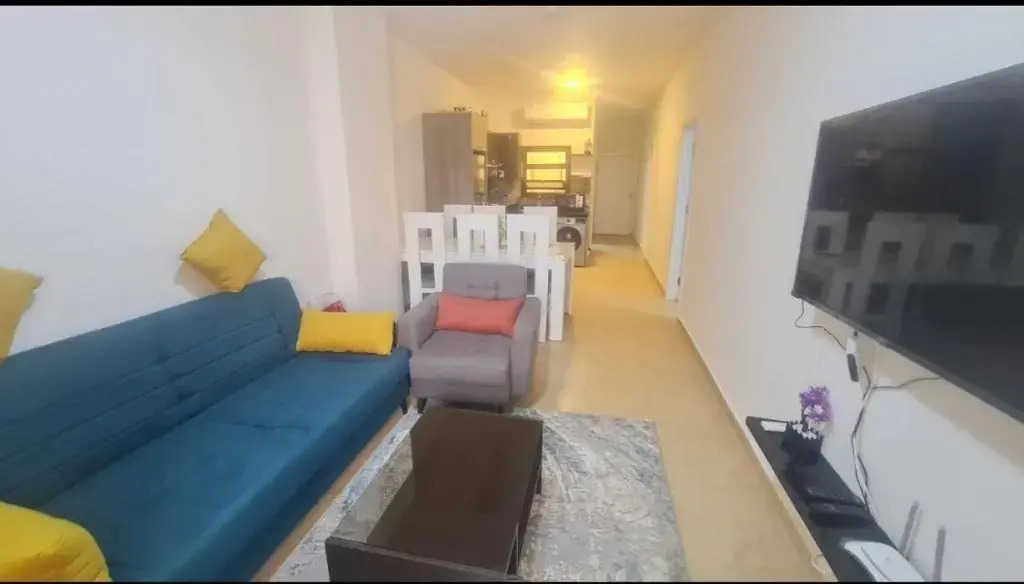 Beautiful 2 bedroom apartment overlooking the sea and swimming pools for recreation and spending time with the beauty of nature