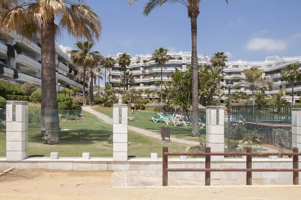 Coral Beach Aparthotel