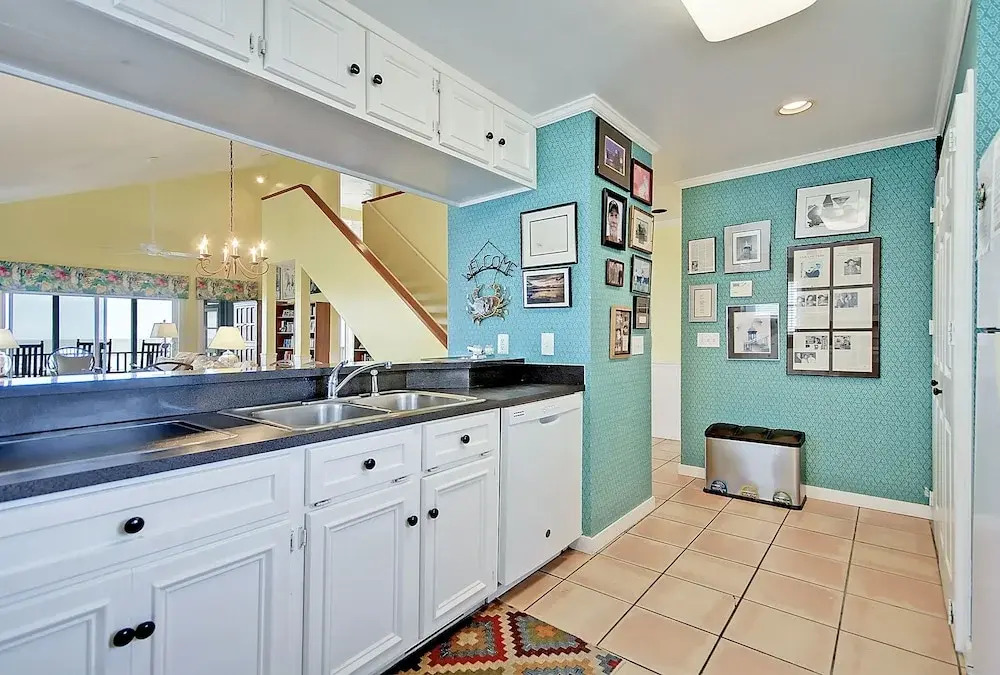 New Listing! the Nut House W/ Oceanfront Porch Home