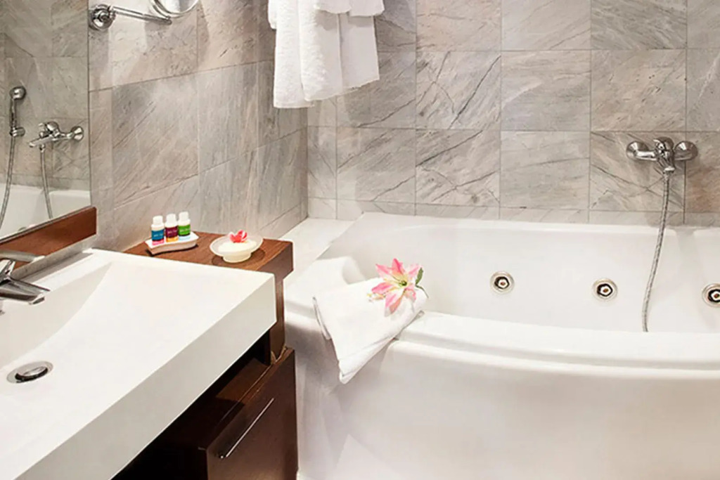 Arni Hotel Domotel