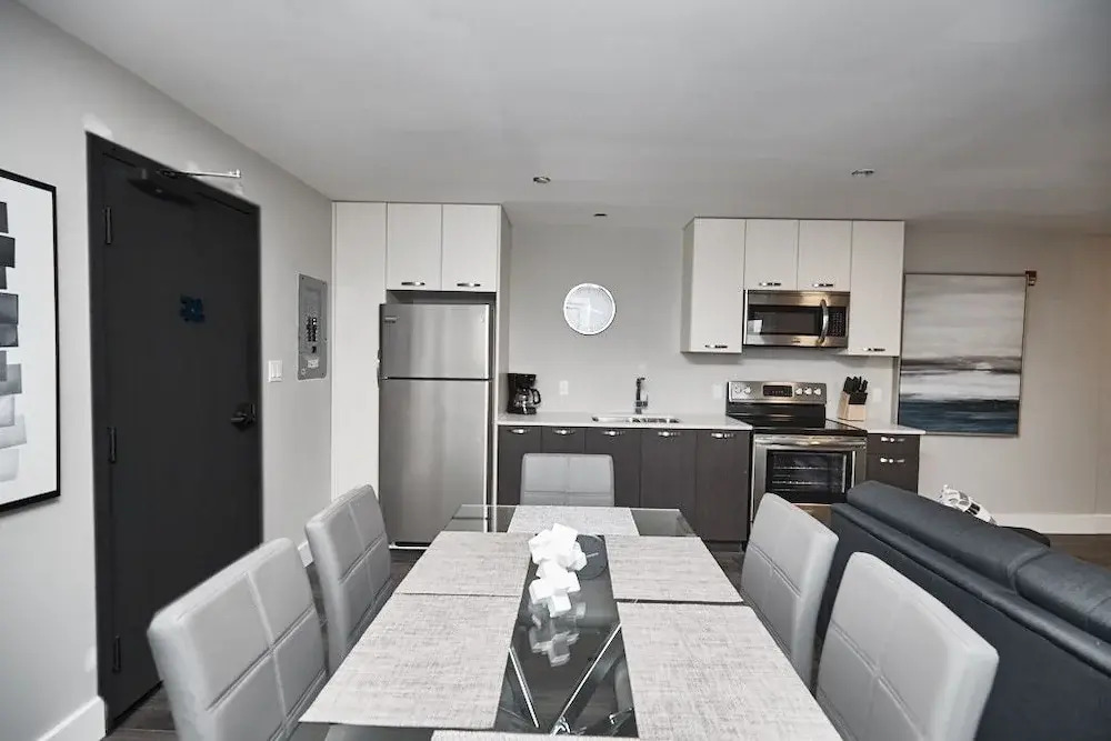 Clifton Hill Condo's