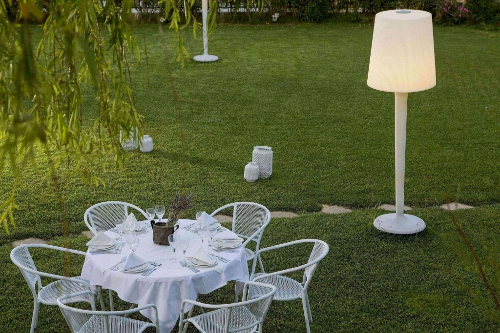 Lagos Mare Hotel