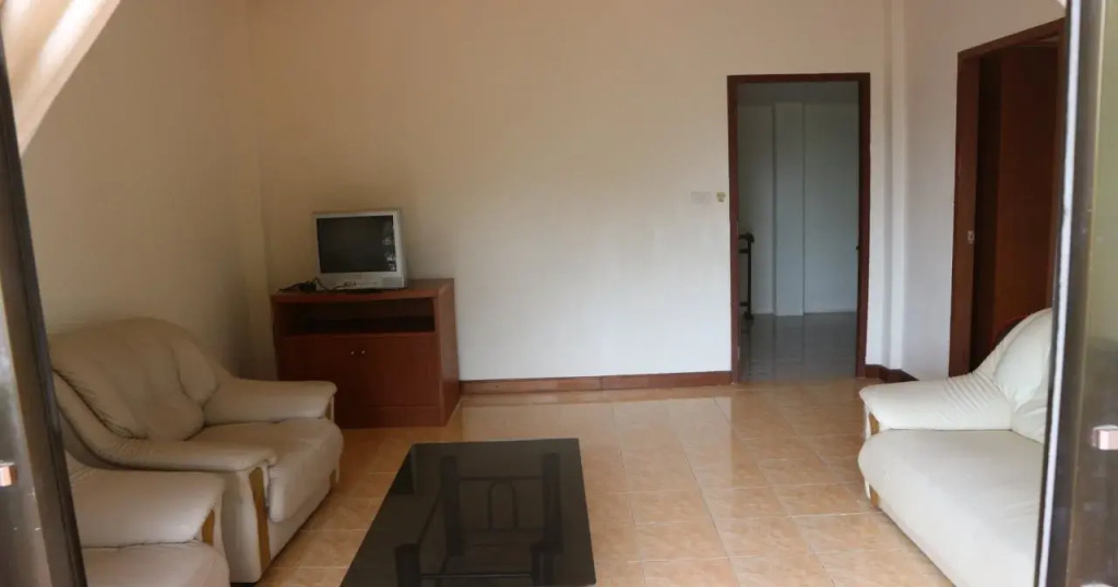 Baan srinimit Apartment