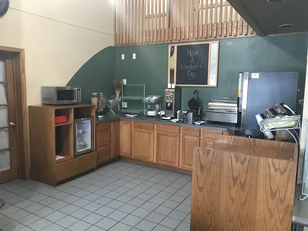 Northwoods Inn & Suites - Blackduck