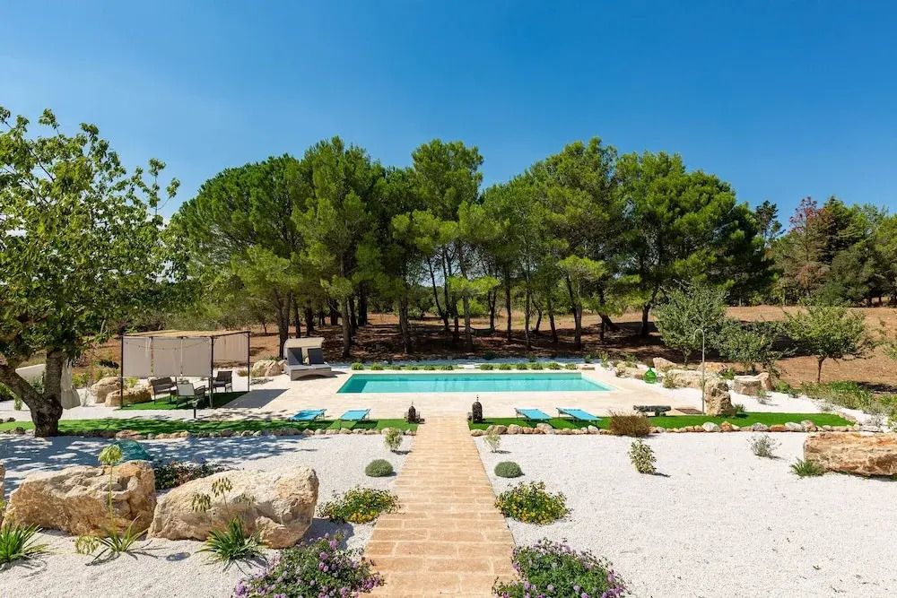 2085 Trullo Gatto