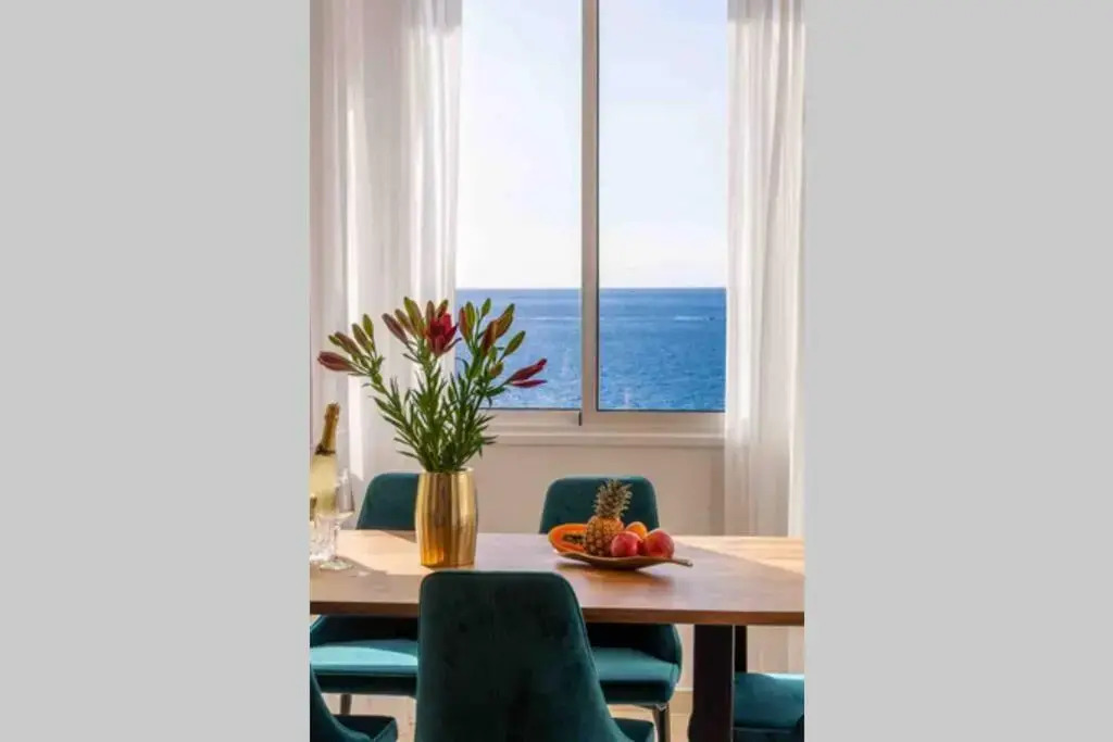 Esmeralda. Luxury. 1 line of the ocean. View! Quality!
