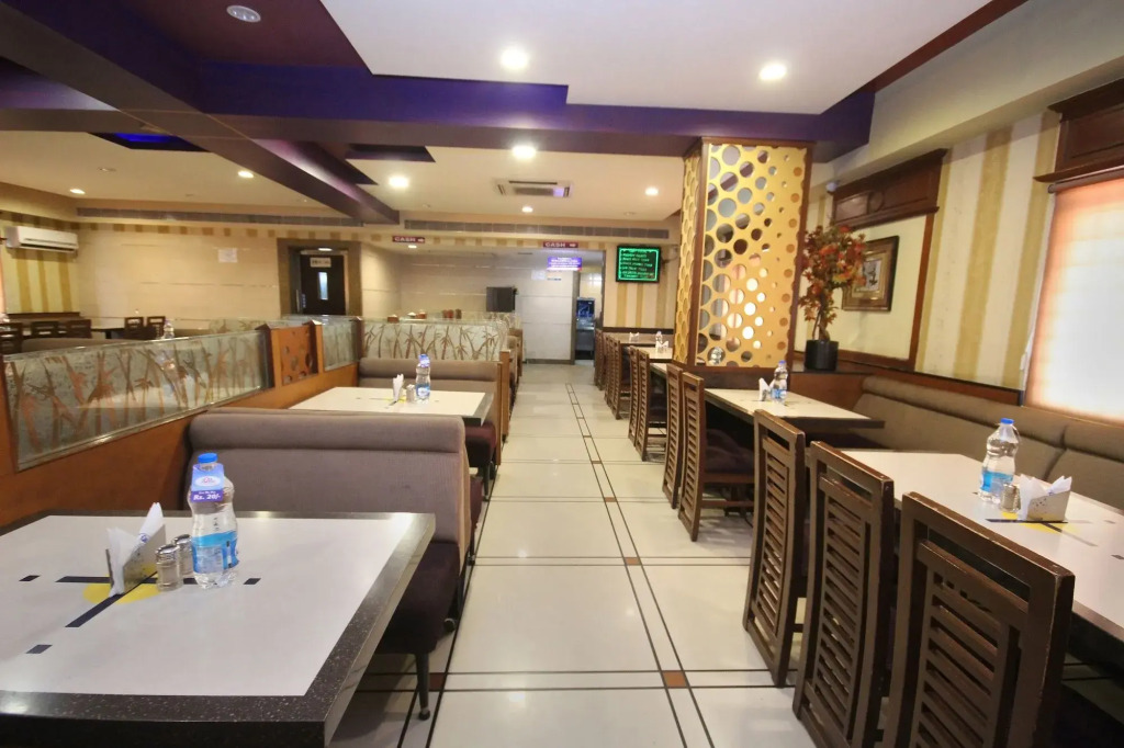 OYO 579 Hotel AAB