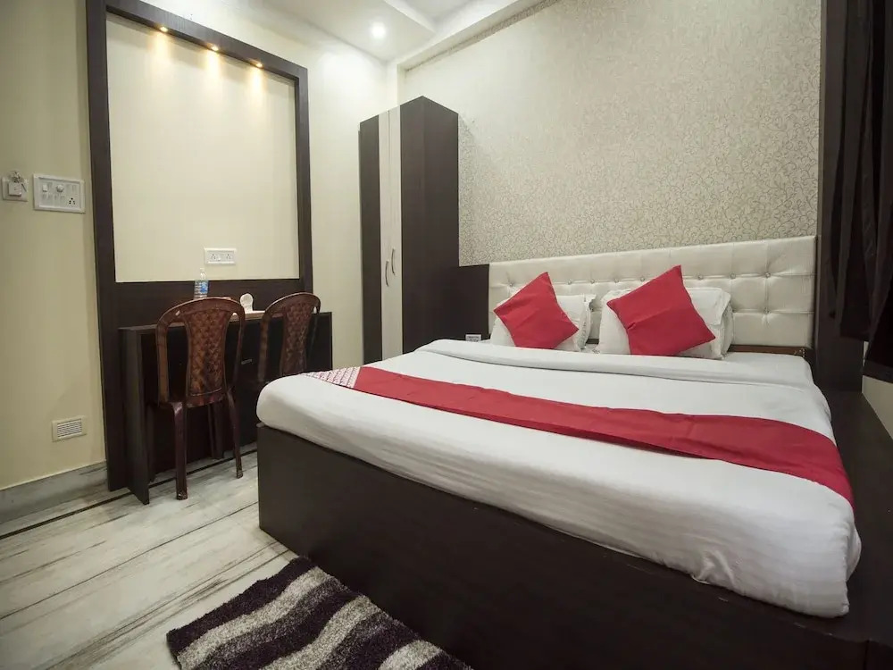 OYO 17216 Classic Lodge