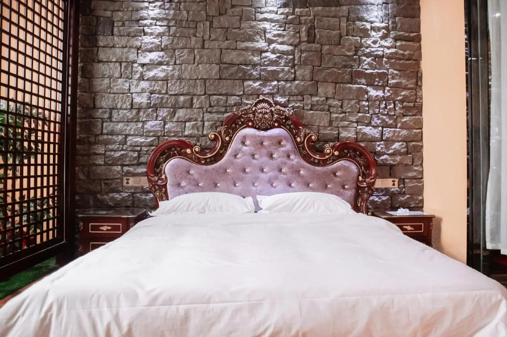 Chenzhou Jianyin World Theme Hotel