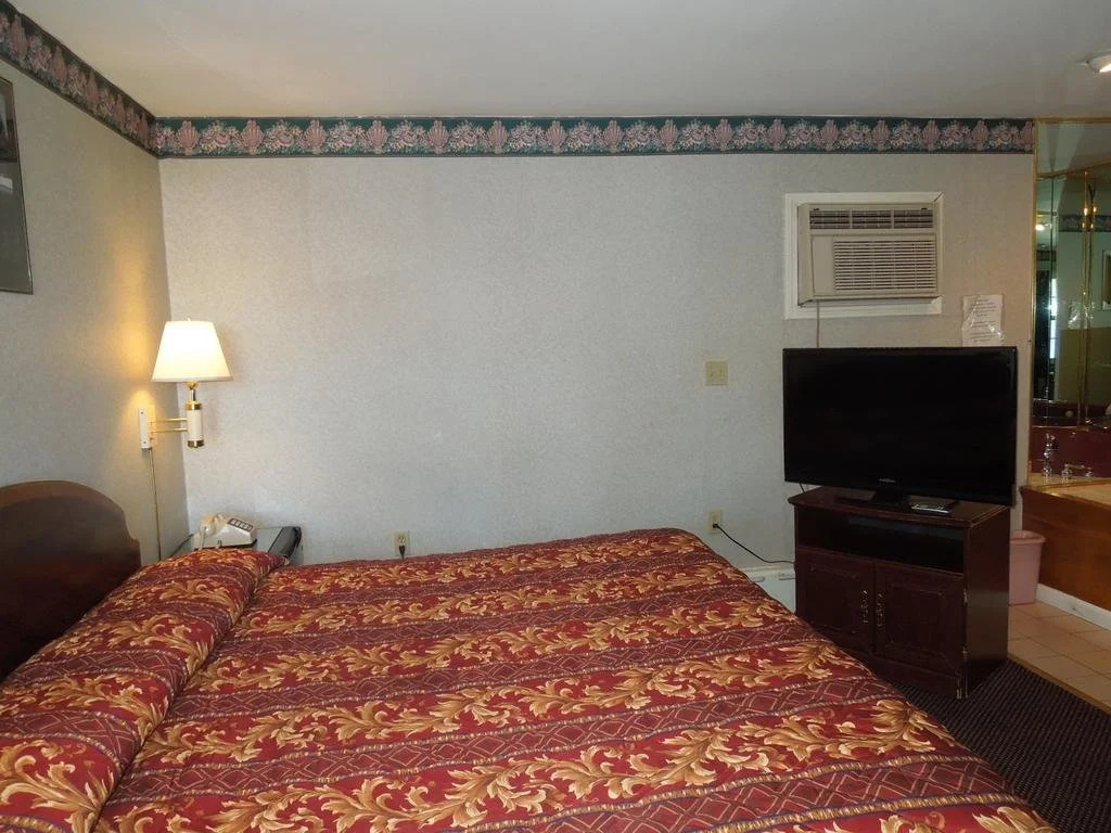 Wagon Wheel Inn