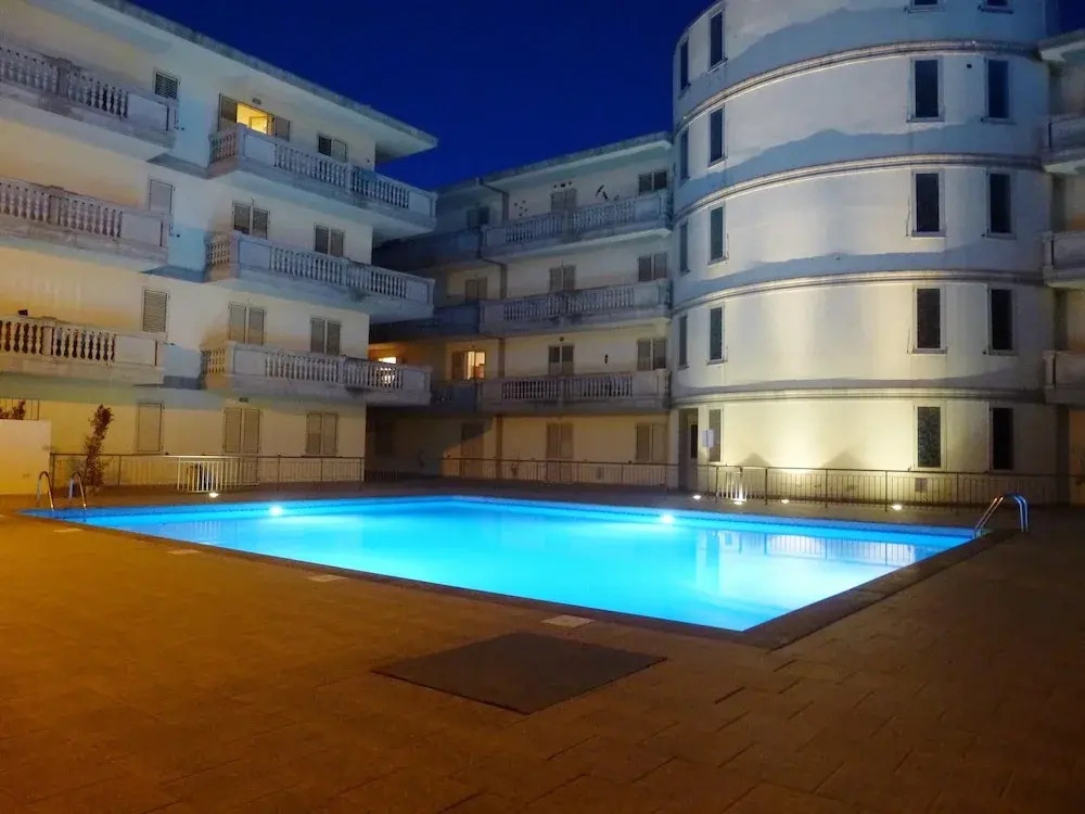 Apartment With 2 Bedrooms in Caulonia Marina, With Wonderful sea View,