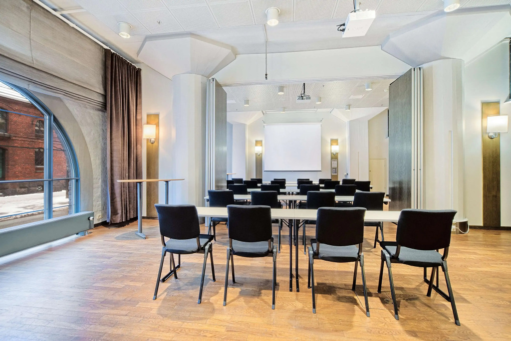 Отель Scandic Grand Marina