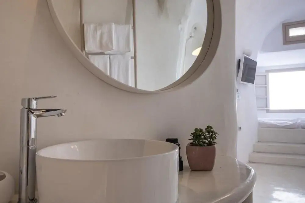 The Globe Suites Villa