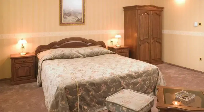 Hotel Complex Vadis