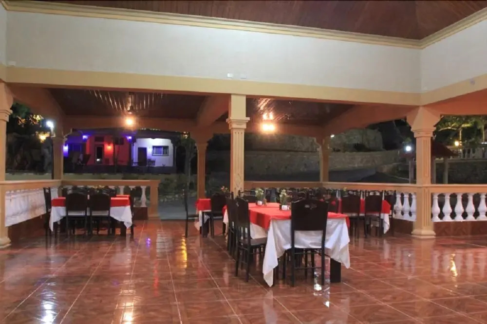 Le Village d'Ennery