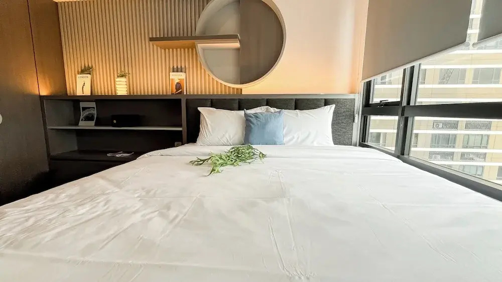 Studio Near Grand Serpong Mall At Apartment Collins Boulevard