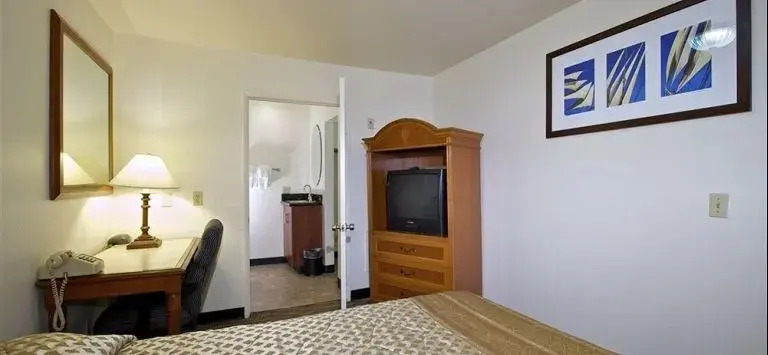 West Park Inn