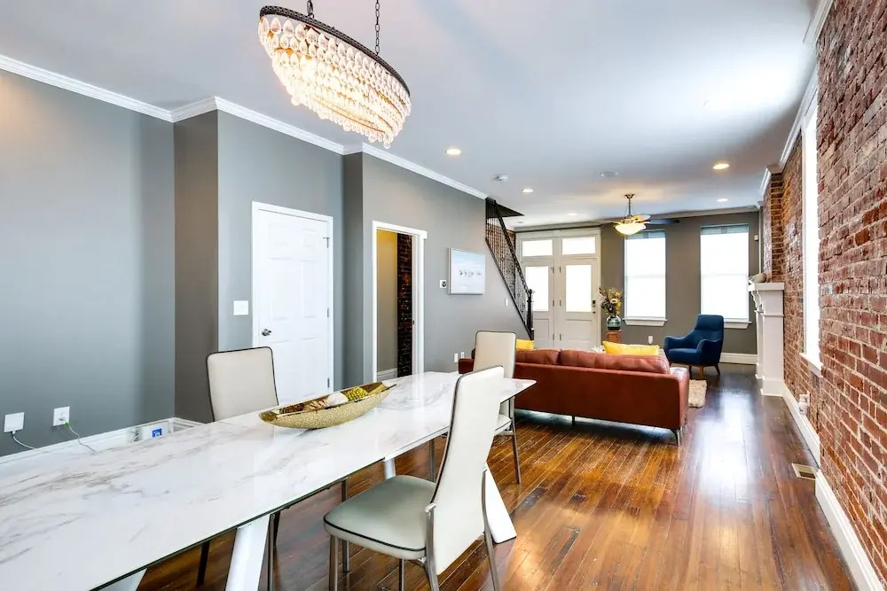 Saint Louis Home w/ Deck: 4 Mi to Downtown!