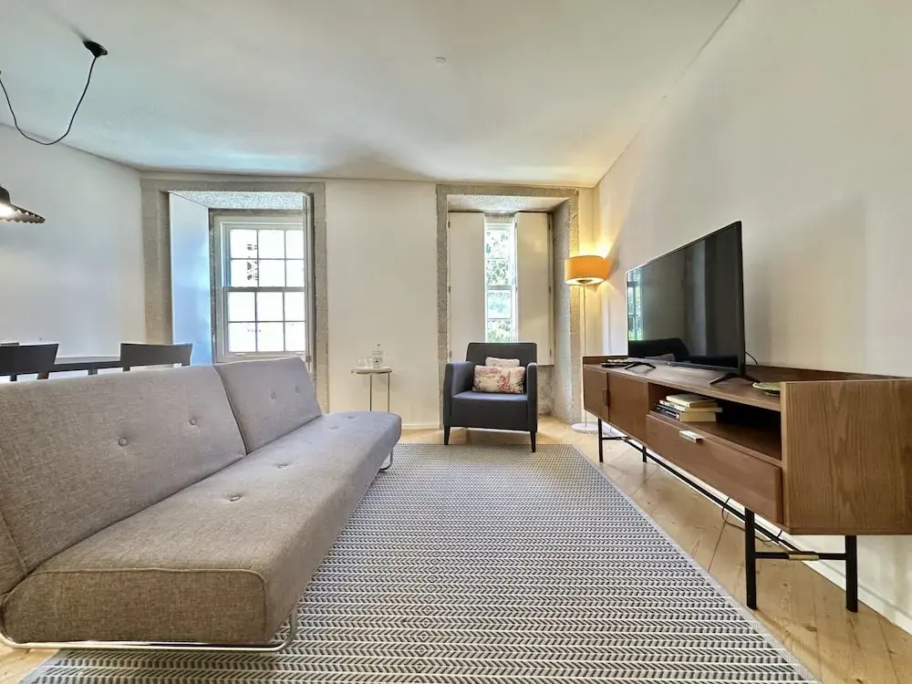 Heart of Porto Cozy Escape
