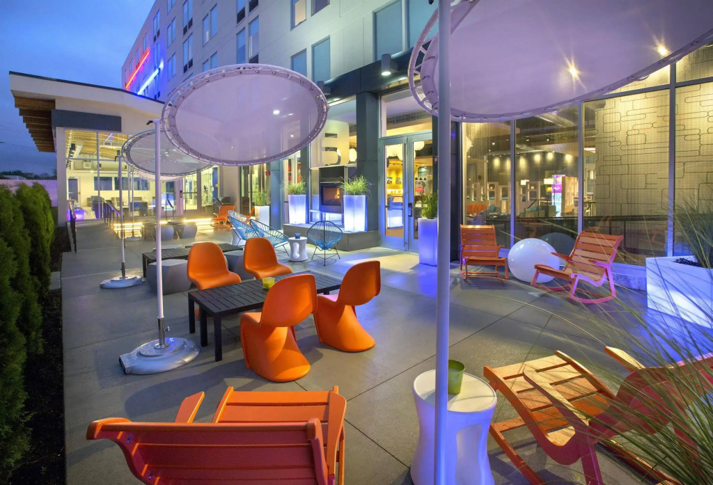 Aloft by Marriott Buffalo Airport