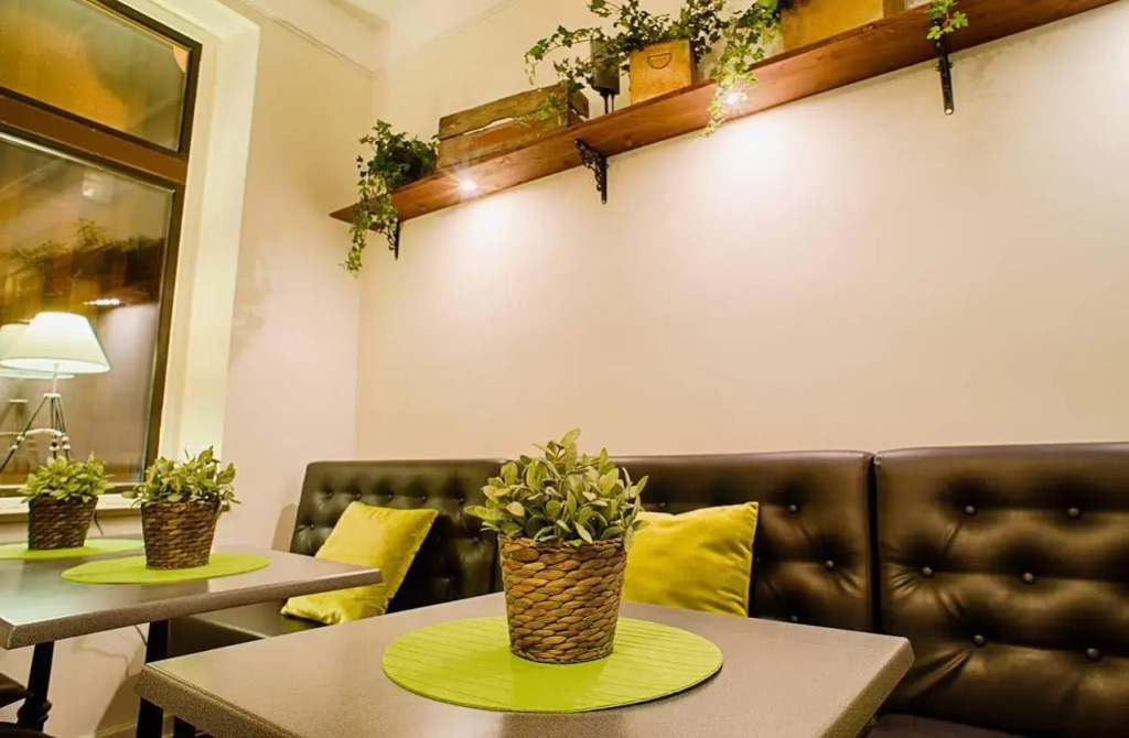 H5 Hotel