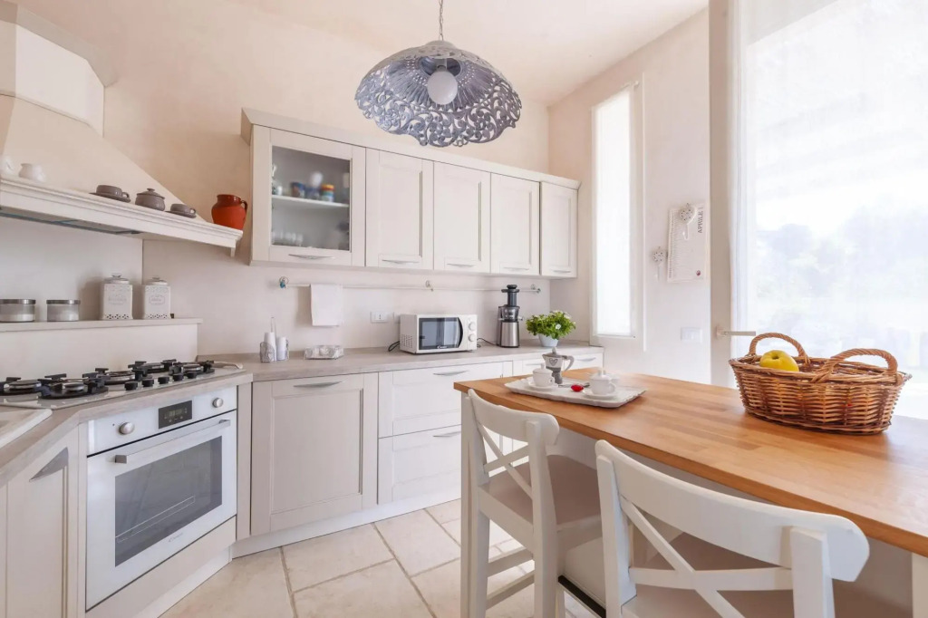 Ground floor apartment in Villa Reginella, with shared swimming pool in Lecce-Reginella Padronale
