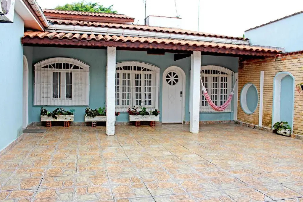Incrivel casa a 600 metros da Praia das Palmeiras