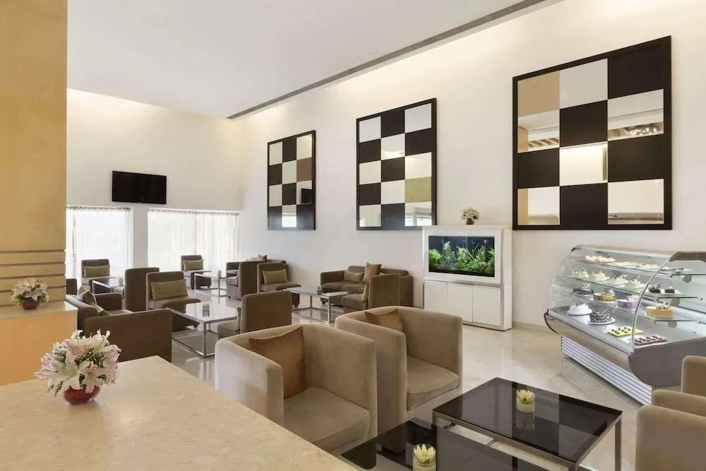 Comfort Inn Marina Towers