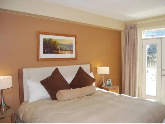 Okanagan Valley Rentals at Strand Lakeside Resort