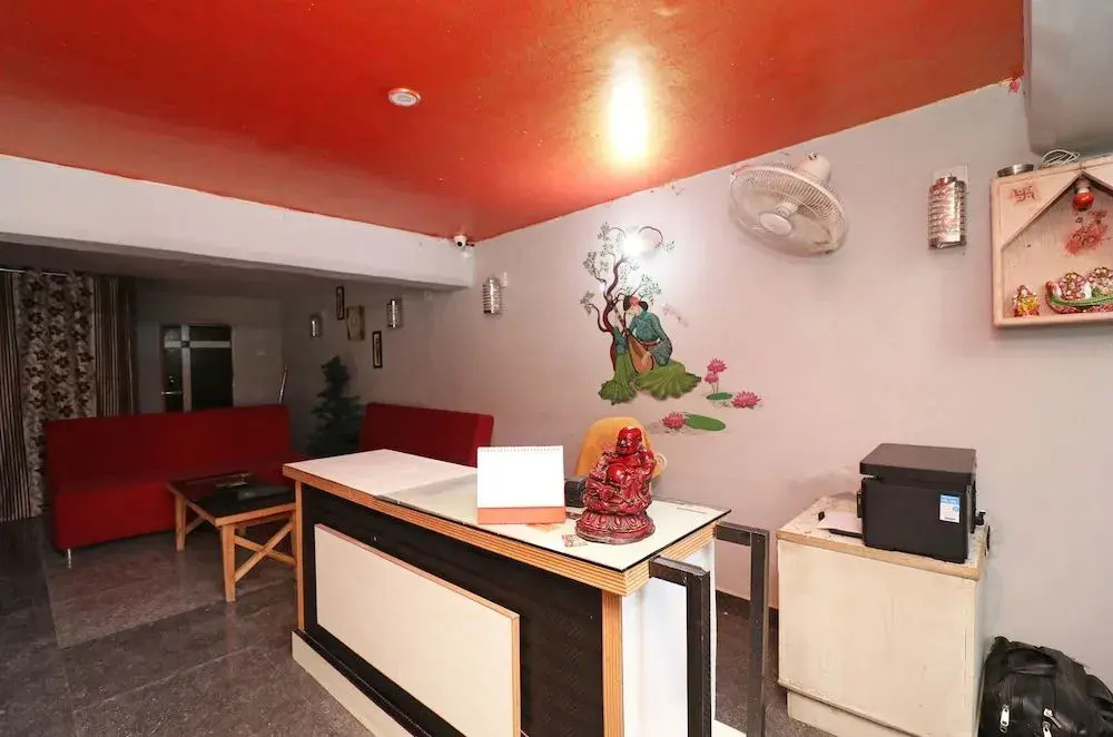 Harshit Paying Guest House