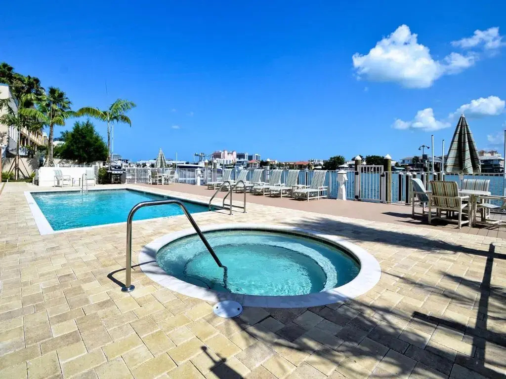 Sandpiper's Cove 303 Waterfront 3 Bedroom 2 Bathroom - Sandpiper's Cove 23146