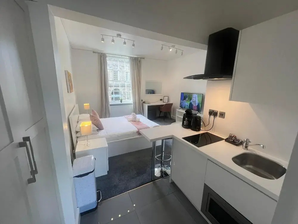 Sun Street Aparthotel