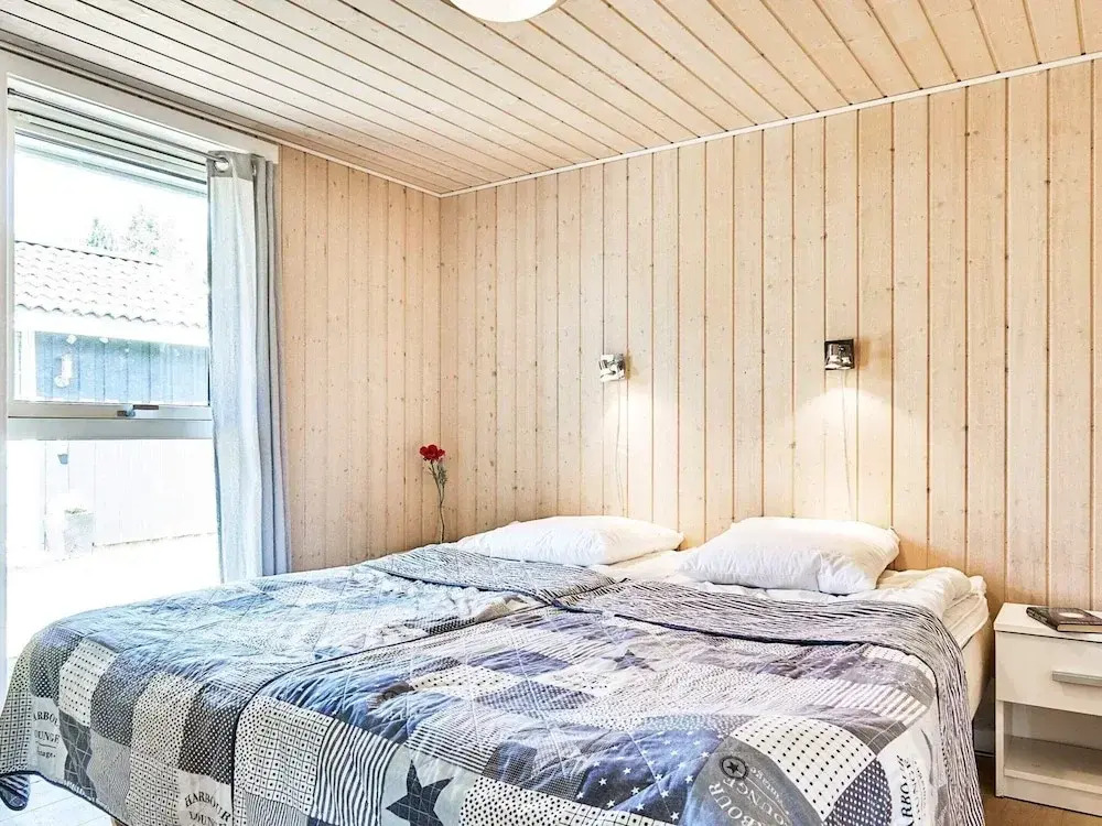 8 Person Holiday Home in Nexo-by Traum