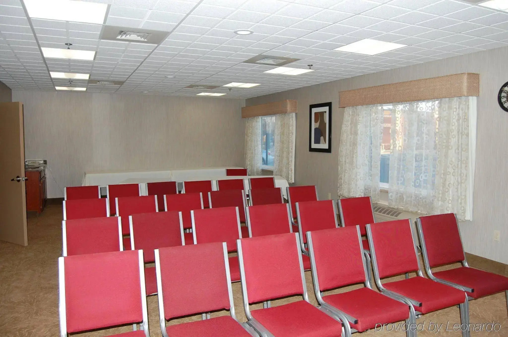 Holiday Inn Express - Ludlow - Chicopee Area by IHG