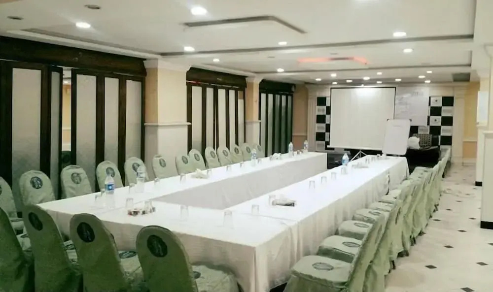 Potohar Hotel
