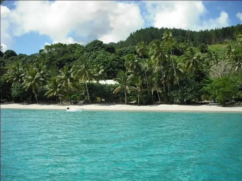 Matana Beach Resort