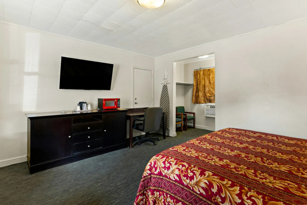 Scottish Inns Collinsville - Martinsville