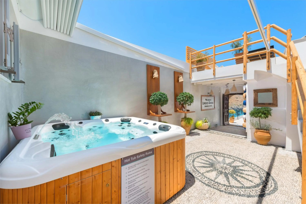 Lindos Shore Superior Studio