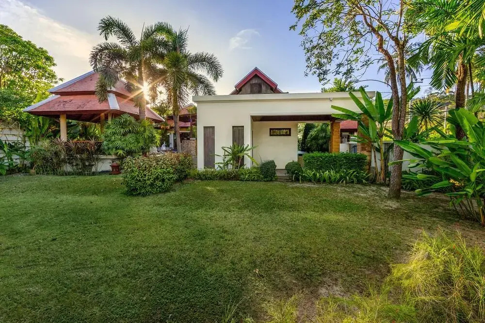 Villa Toba by Tropiclook