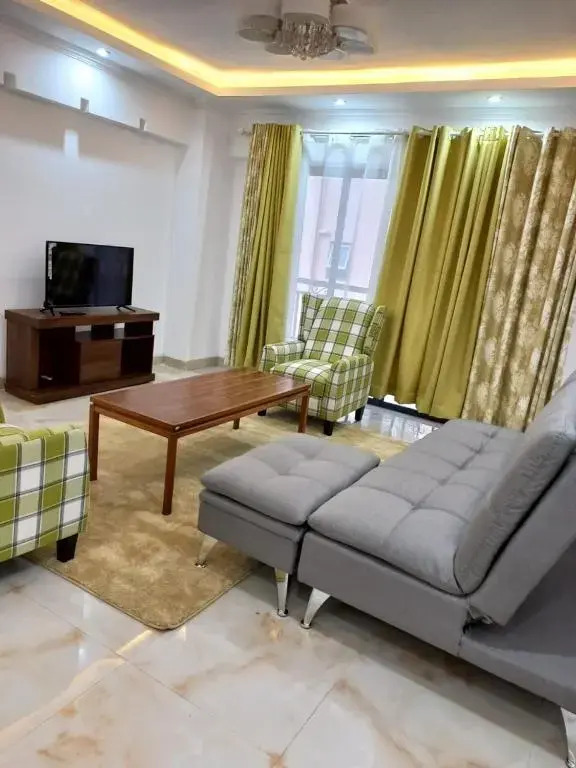 Good Guest RM 3 Sharing Living and Kitchen USD33