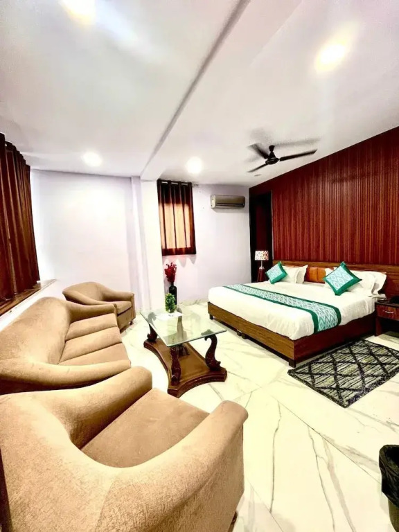 Hotel Star Inn