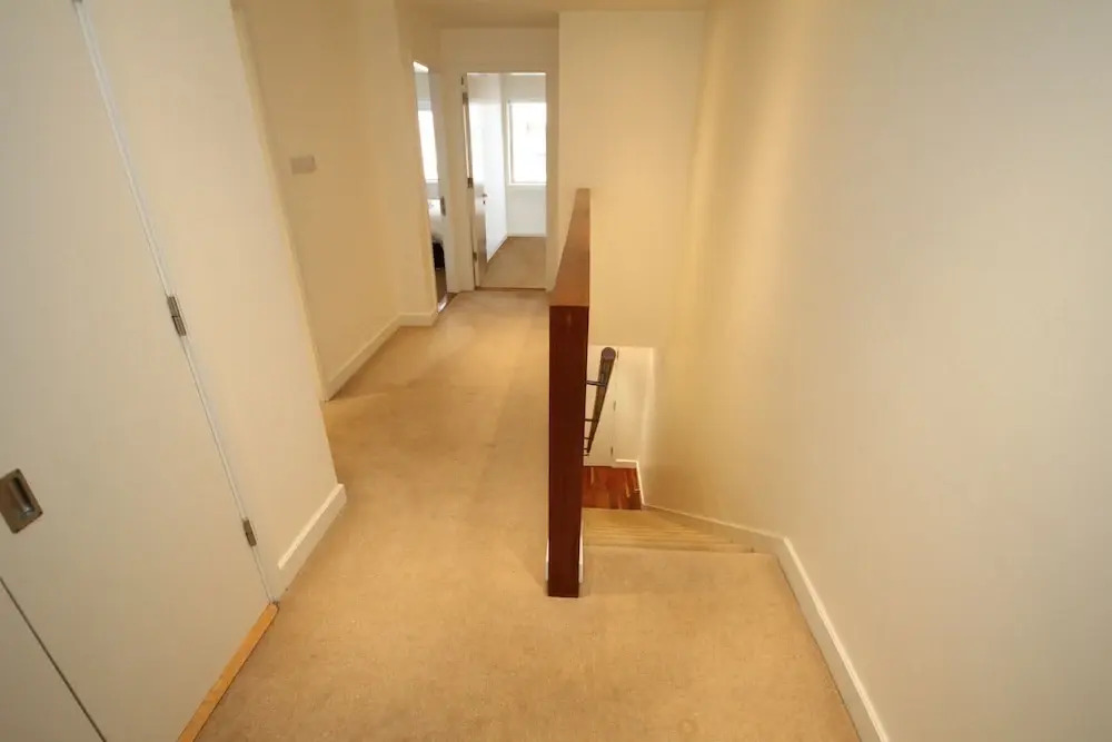 Grand Canal Quay - 3 BR Apartment