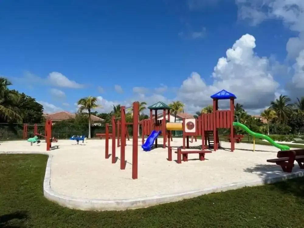 Palm Cay Marina, Resort & Spa