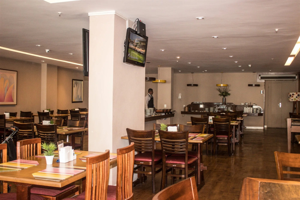 Copacabana Suites