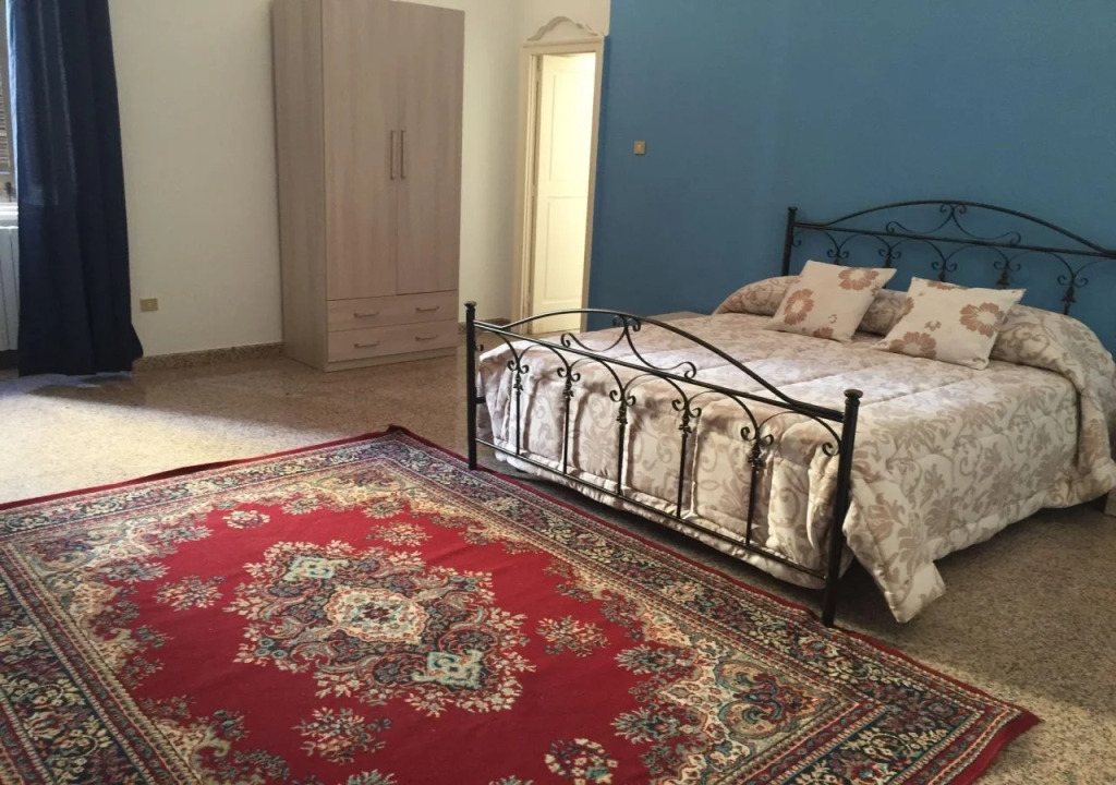 Bed & Breakfast Opera