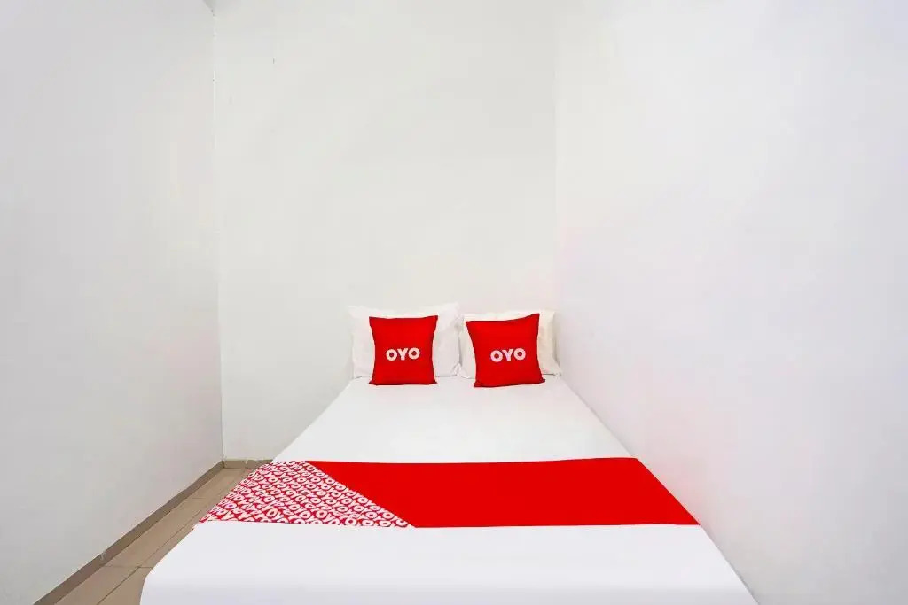 OYO Life 91670 Mannsur Homestay Syariah